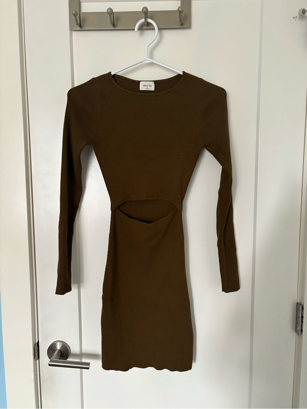Wilfred Free Cutout Long-Sleeve Dress in Brown